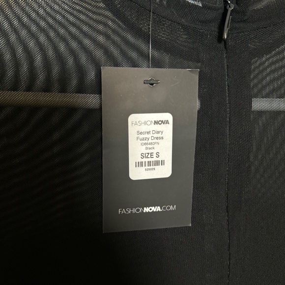 New Black Mesh and Feather Dress - Picture 4 of 4